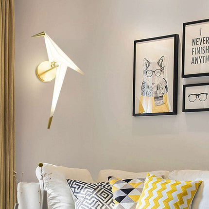 Nature-Inspired Nordic Bird Ceiling Lamp with Elegant Design..