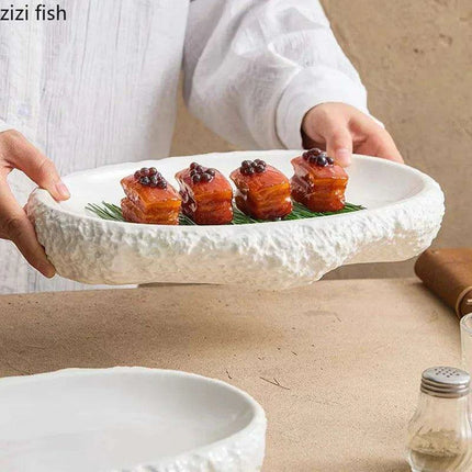 Nature-Inspired Textured White Ceramic Dinner Plate for Elegant Dining - Très Elite