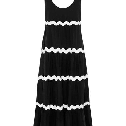 New simple u-shaped collar corrugated tube top solid color A-line suspender skirt - Très Elite