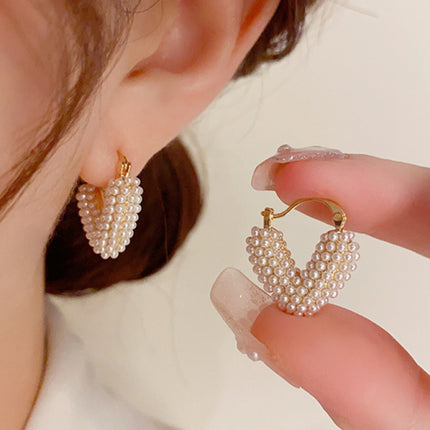 New sweet millet beads love heart sweet and cool niche design earrings - Très Elite