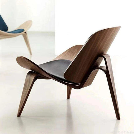 Nordic Artistic Solid Wood Lounge Chair with Unique Airplane Shell Design - Très Elite