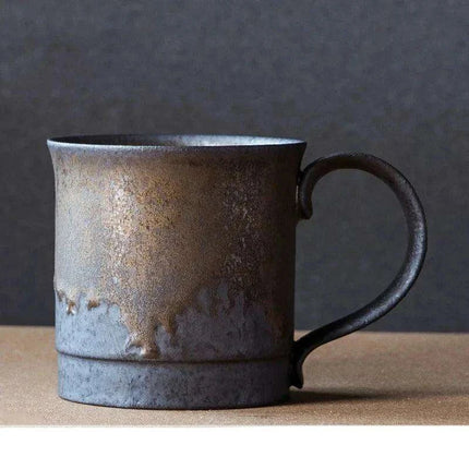 Nordic Charm Ceramic Coffee Mug with Hanging Ear and Gilt Couple Design - Très Elite