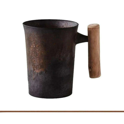Nordic Charm Ceramic Coffee Mug with Hanging Ear and Gilt Couple Design - Très Elite