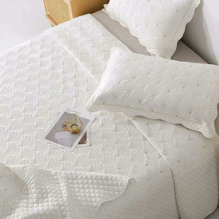 Nordic Elegance Cotton Quilt Set, Embroidered Summer Bedspread, 3-Piece Throw Coverlet - Très Elite