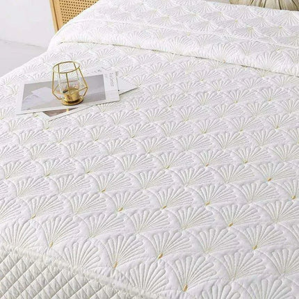 Nordic Elegance Cotton Quilt Set, Embroidered Summer Bedspread, 3-Piece Throw Coverlet - Très Elite