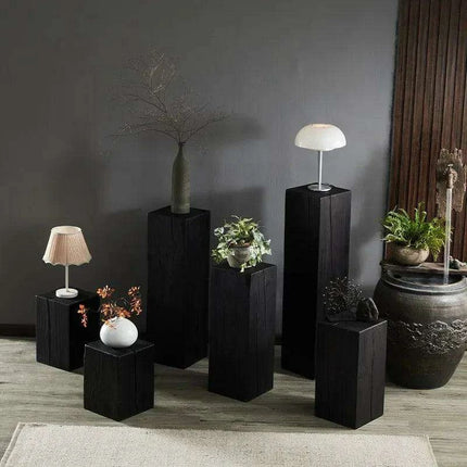 Nordic-Inspired Black Round Wooden Coffee Table: Stylish Side Table for Modern Living Spaces- Très Elite- Très Elite