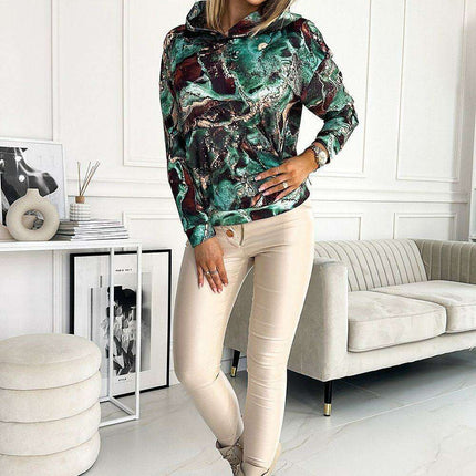 Numoco Stylish Beige and Green Waves Kangaroo Hoodie - Très Elite