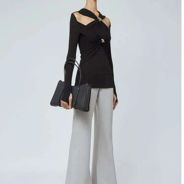 O-neck Knitted Sweater with Chic Cut-Out Details