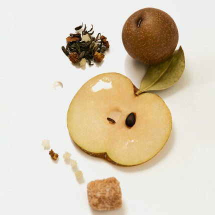 Osulloc Moon Walk Tea Pear Post Fermented Premium Pyramid Tea Bags 20 Count - Très Elite