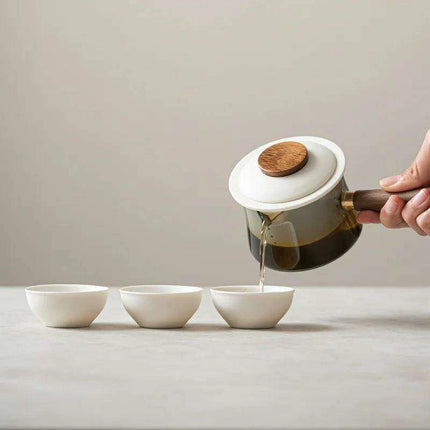 On-the-Go Elegant Ceramic Kung Fu Tea Set: Teapot and Three Travel Cups for Tea Lovers - Très Elite