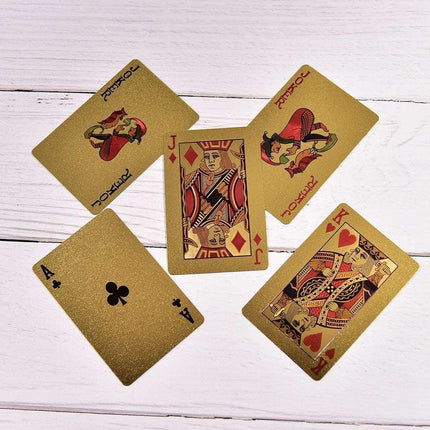 Opulent Gold-Plated Poker Card Set for Elite Gaming Nights - Très Elite