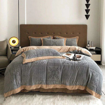 Opulent Grey Velvet Fleece Bedding Set with Luxurious 3D Embossed Duvet Cover and Pillowcases - Très Elite
