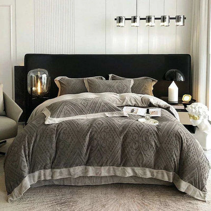 Opulent Grey Velvet Fleece Bedding Set with Luxurious 3D Embossed Duvet Cover and Pillowcases- Très Elite- Très Elite