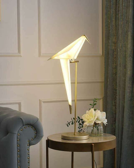 Nature-Inspired Nordic Bird Ceiling Lamp with Elegant Design