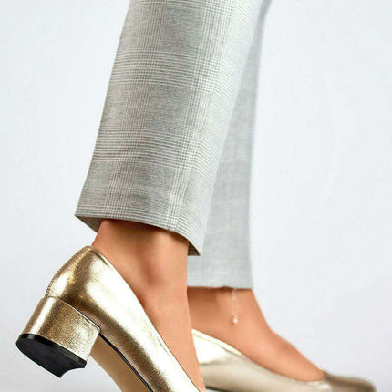 PRIMO Eco-Friendly Block Heel Pumps - Chic Comfort for the Modern Woman - Très Elite
