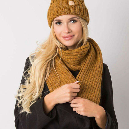 Parisian Chic Winter Hat and Scarf Set for Women Luxe - Très Elite