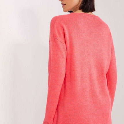 Parisian Heart Knit Sweater for Effortless Chic Style - Très Elite
