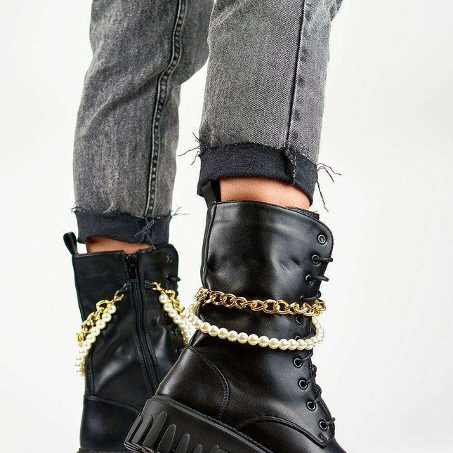 Pearl-Embellished Black Booties for Effortless Elegance - Très Elite