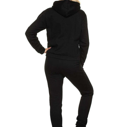 PeeKaBoo Iconic Logo Hoodie and Sweatpants Set for Cozy Style - Très Elite