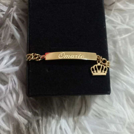 Personalized Engraved Women's Name Bracelet - Très Elite