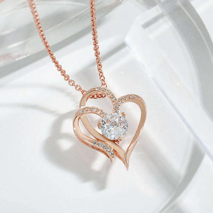 Personalized Heart-Shaped Zircon Love Necklace with Rhinestones - Très Elite