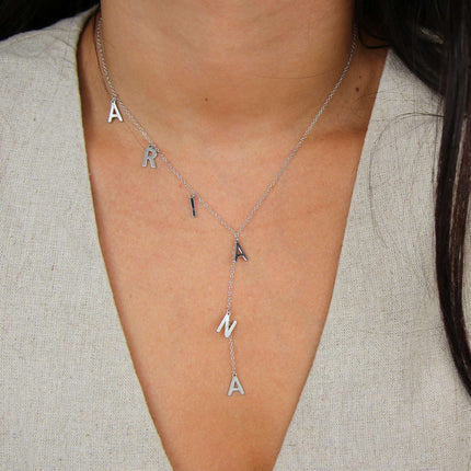 Personalized Lariat Name Necklace - Dainty Bubble Letters Jewelry for Women - Très Elite