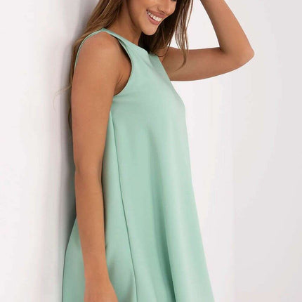 Pink Daydress Model 211290 Trapeze Silhouette For Occasions - Très Elite