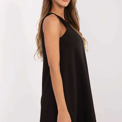 Pink Daydress Model 211290 Trapeze Silhouette For Occasions - Très Elite