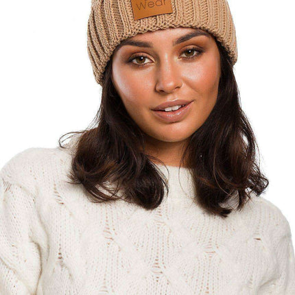 Plaid Knit Beanie with Logo Patch for Ultimate Warmth and Style - Très Elite