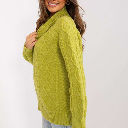 Plaid Patterned Turtleneck Sweater - Très Elite