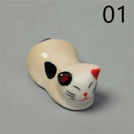 Playful Cat Cutlery and Chopstick Holder for a Whimsical Kitchen - Très Elite