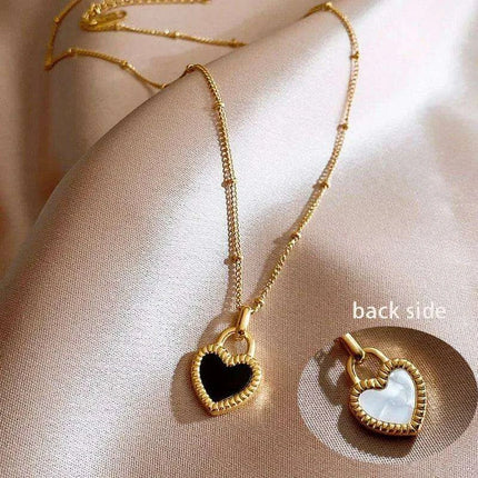 Playful Poodle Balloon Dog Pendant Necklace - Unique Clavicle Chain Jewelry Gift for Dog Enthusiasts - Très Elite