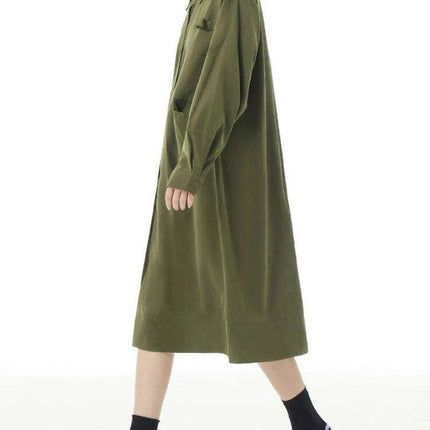 Plus Size Women's Green Midi Shirt Dress with Pockets - Très Elite