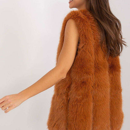 Plush Elegance: Luxurious Faux Fur Vest - Très Elite