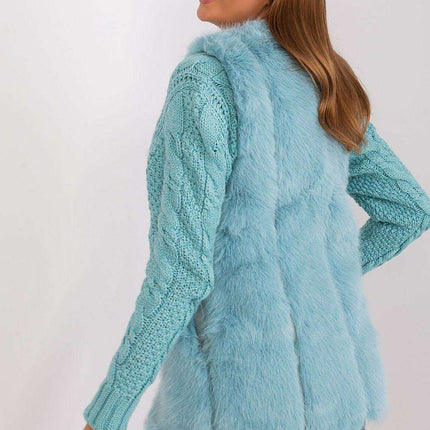Plush Elegance: Luxurious Faux Fur Vest - Très Elite
