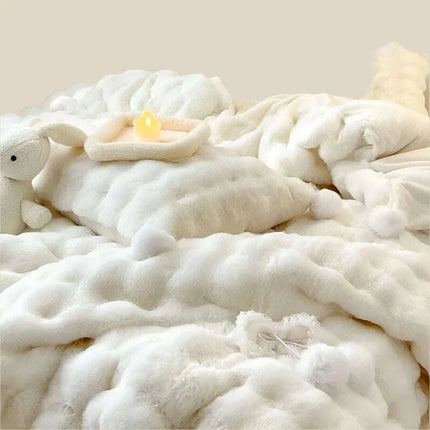 Plush Faux Rabbit Fur Bedding Ensemble with Charming Ball Accents - Duvet Cover, Sheets, and Pillowcases - Très Elite
