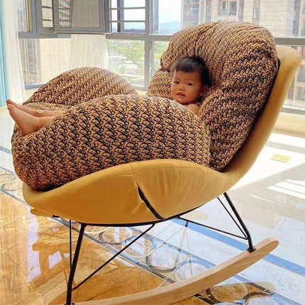 Plush Velvet Nordic Rocking Chair - Elegant Lounge Seating for Ultimate Relaxation - Très Elite