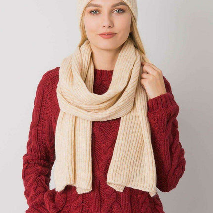 Polish Winter Hat and Scarf Set Cozy Acrylic Essentials - Très Elite