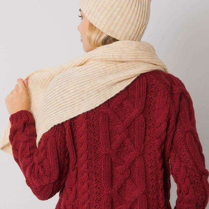 Polish Winter Hat and Scarf Set Cozy Acrylic Essentials - Très Elite