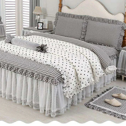 Polka Dot Cotton Luxurious 4-Piece Set with Ruffled Duvet Cover and Coordinated Bed Skirt- Très Elite- Très Elite