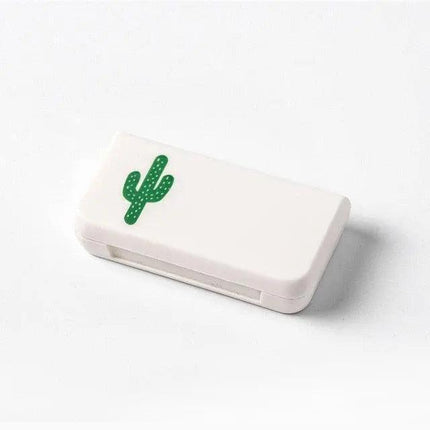 Portable Eco-Friendly 3-Section Pill Organizer for Travel - Très Elite