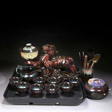 Portable Elegant Gongfu Tea Ceremony Set with Classic Teapot and Infuser - Très Elite