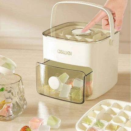 Premium Double Layer Ice Cube Maker - Food Safe Ice Storage Solution - Très Elite