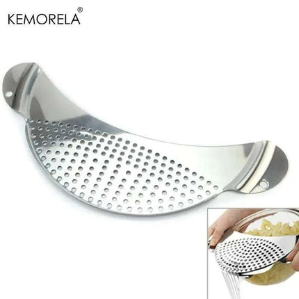 Premium Stainless Steel Drainer Pot with Baffle - Essential Kitchen Tool for Effortless Water Drainage - Très Elite