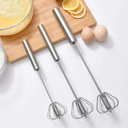 Premium Stainless Steel Egg Beater with Integrated Egg Holder - Essential Culinary Companion - Très Elite