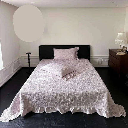 Queen Size 3-Piece Quilted Bedspread Set with Tree Leaves Motif and Pleated Trim - Soft Cotton Comfort - Très Elite