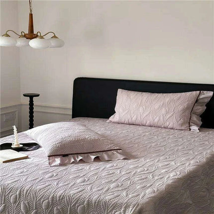 Queen Size 3-Piece Quilted Bedspread Set with Tree Leaves Motif and Pleated Trim - Soft Cotton Comfort - Très Elite