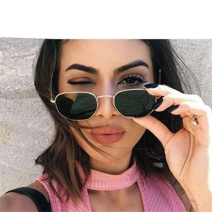 Chic Hexagonal Sunglasses with UV Protection and Timeless Style