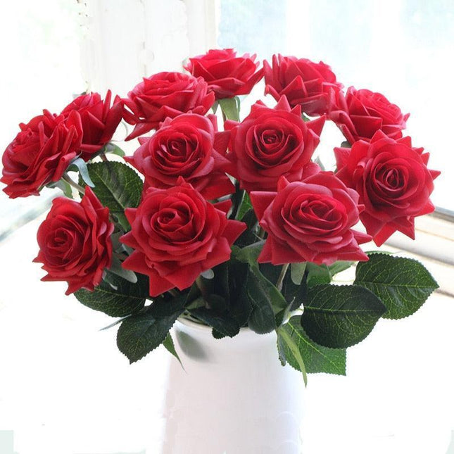 Radiant 15-Piece Faux Rose Bouquet for Stylish Home and Event Decor - Très Elite