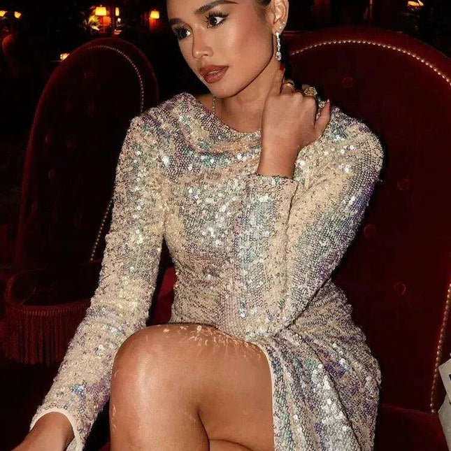 Radiant Backless Sequin Maxi Gown: Chic Long-Sleeve Evening Dress